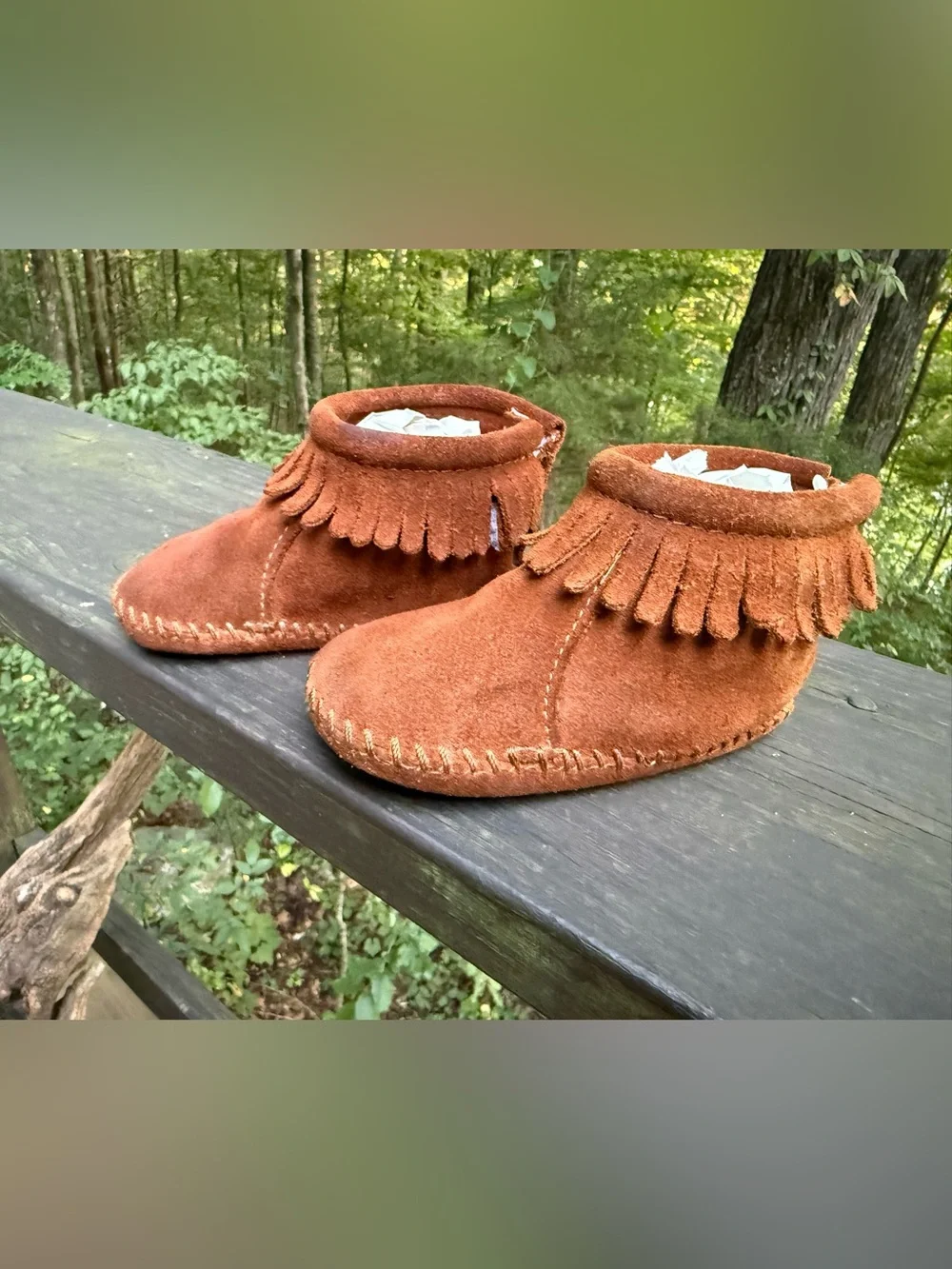 Minnetonka Toddler Size 5 Brown Suede Fringe Moccasin Booties